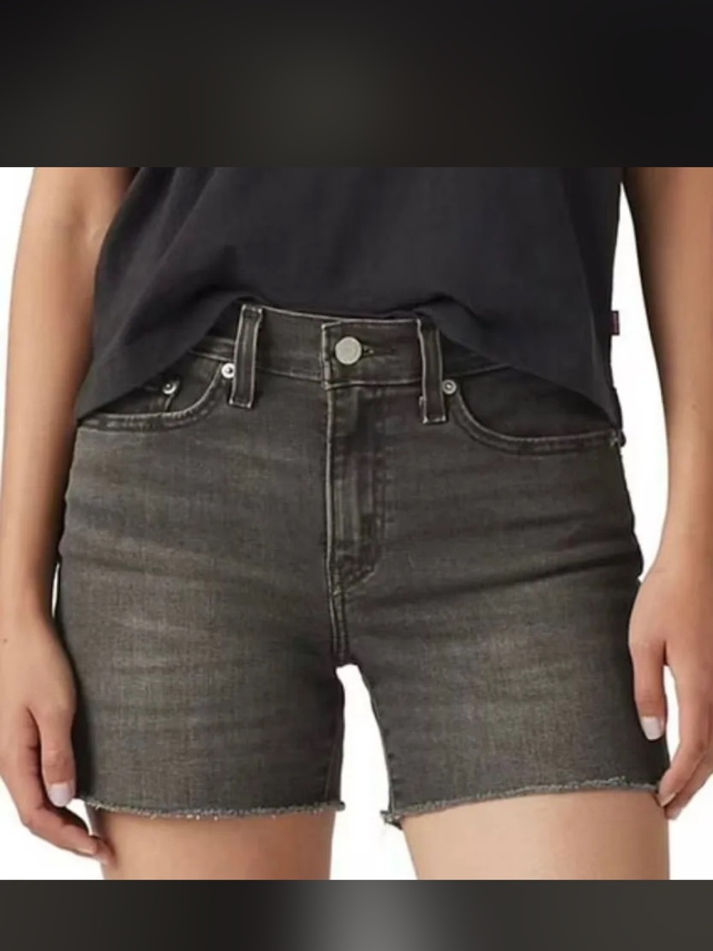 Levis mid Rise  Denim Women's Shorts